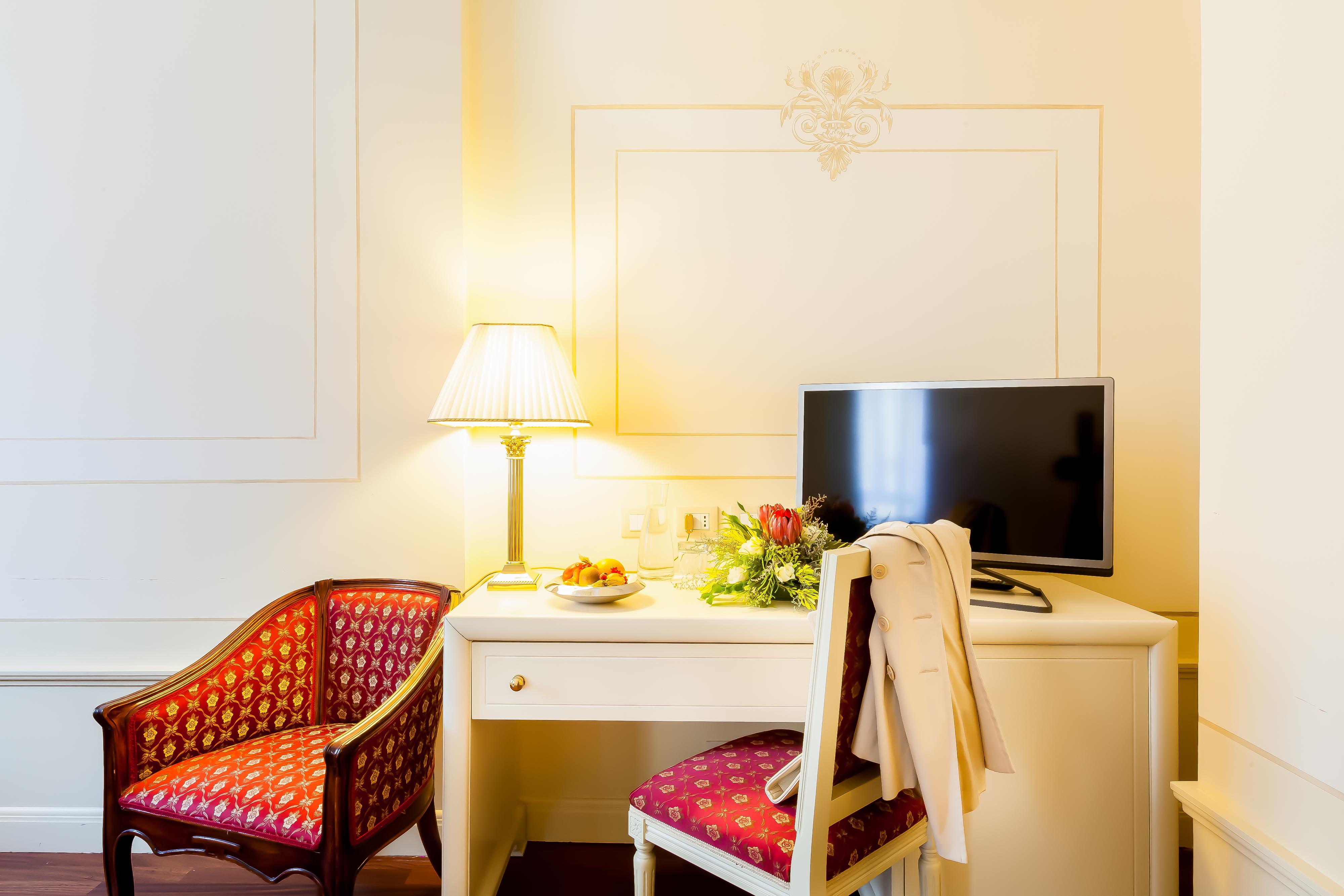 Hotel Radisson Blu Ghr Roma Esterno foto