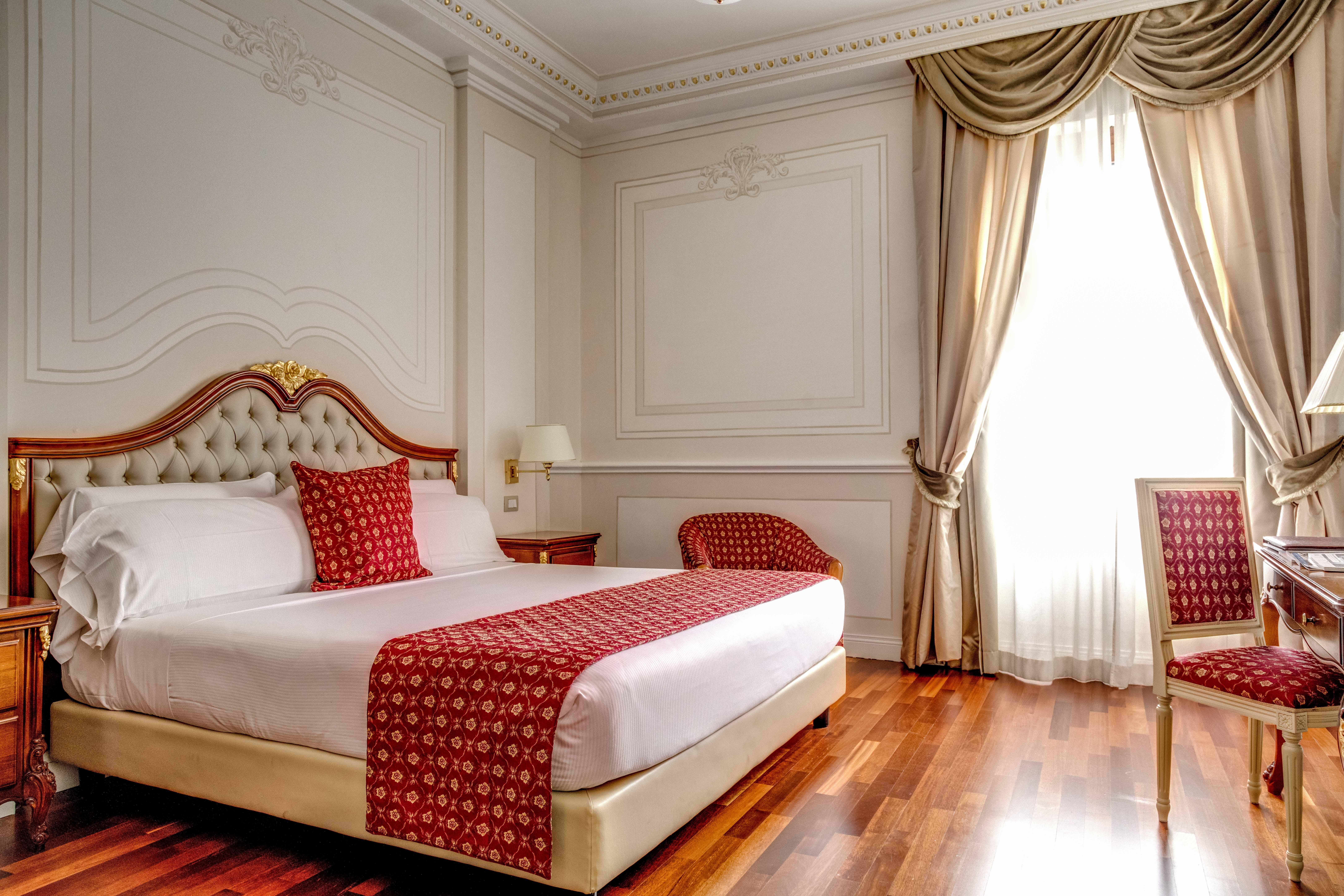 Hotel Radisson Blu Ghr Roma Esterno foto